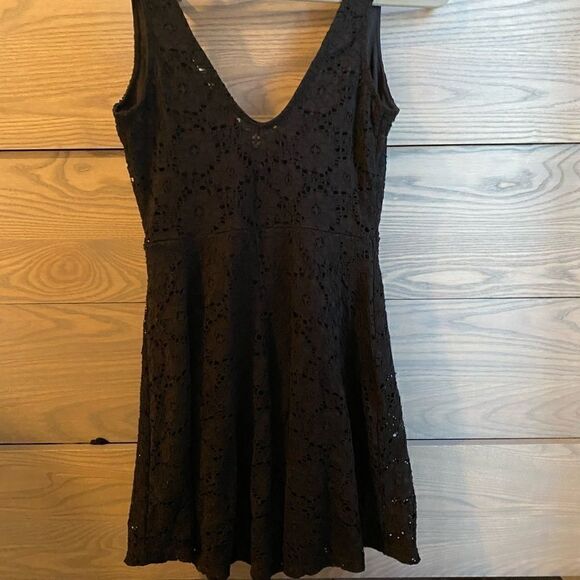 [you are not alone] cross over v neck lack mini dress #2 - Picture 4 of 5